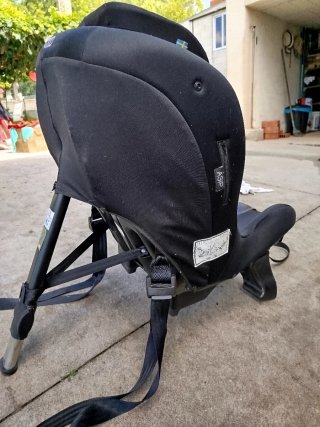 Silla de coche bebé contramarcha AxKid Move