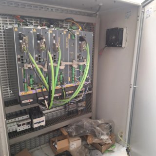 Centro Mecanizado Vertical Cincinnati Sabre 1000