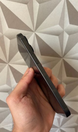 iPhone 15 256GB Negro/Rosa Batería 86%