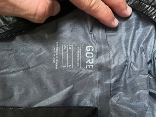 Chaqueta GORE-TEX Shake Dry Talla M Negra