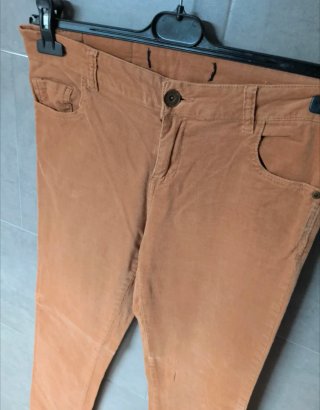 Pantalón pana naranja Talla M