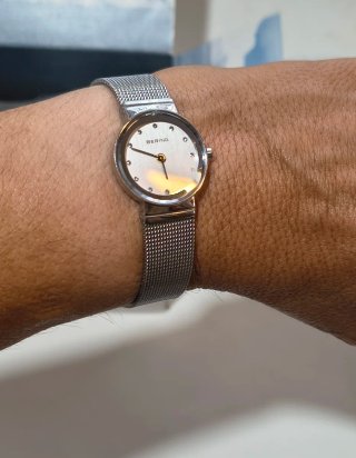 Orologio Bering maglia Milanese quadrante bianco