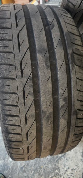 Neumáticos Bridgestone