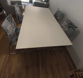 Mesa Diseño + 4 Sillas Comedor
