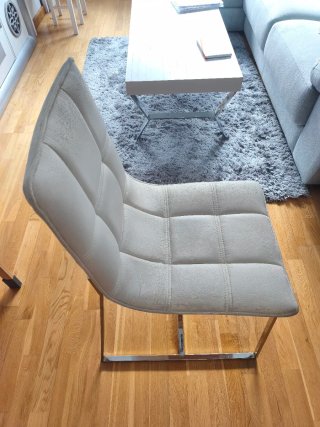 Mesa Diseño + 4 Sillas Comedor