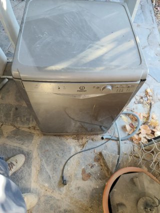 Lavavajillas Indesit