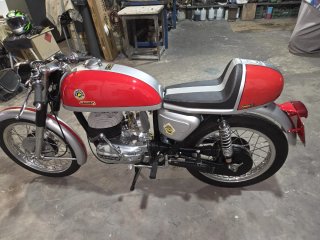 Bultaco Metralla Mk2 Roja y Plata