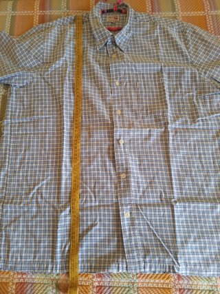 2 camisaa Levi's