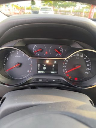 Opel Crossland 2021 diesel automatico impecable