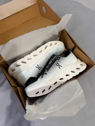 Zapatillas On Running Cloud Talla 42