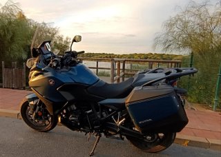 Honda NT1100 manual.