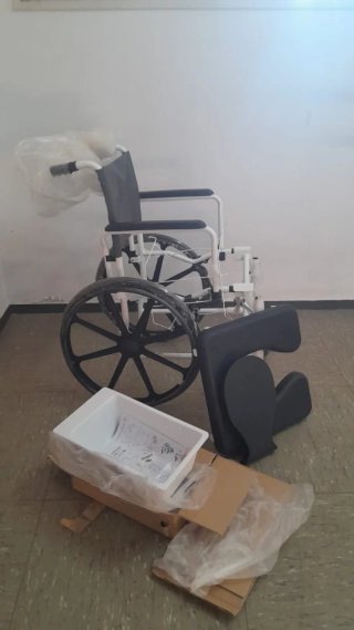 Silla de baño y ducha Invacare Lima