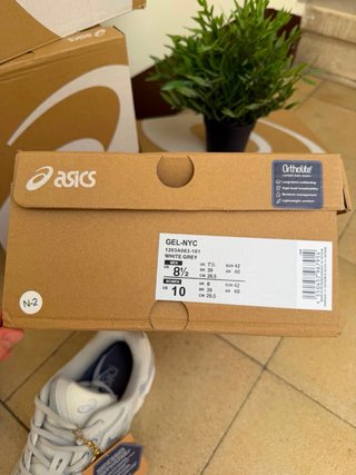 Zapatillas Asics Talla 42 Gris y Rosa