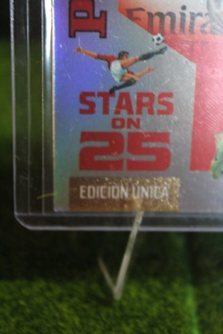 Panini Megacracks Mbappé Stars on 25