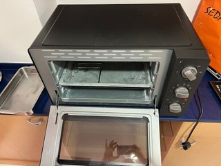 Horno de mesa Koenic 38L negro