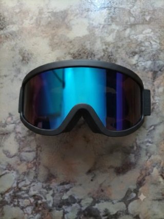 Gafas de ski negras con lente azul