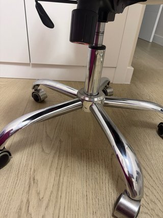 Silla de oficina piel blanca
