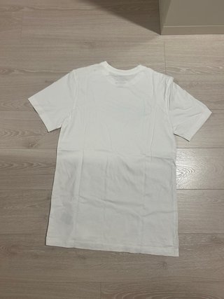 Camiseta Nike Blanca Logo Multicolor