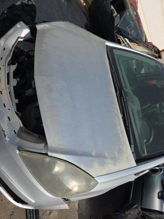 Capó Opel Zafira