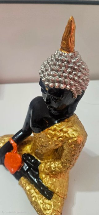 Buda Tailandés Meditación Negro y Oro