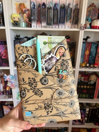 libro sorpresa tapa blanda numero 3