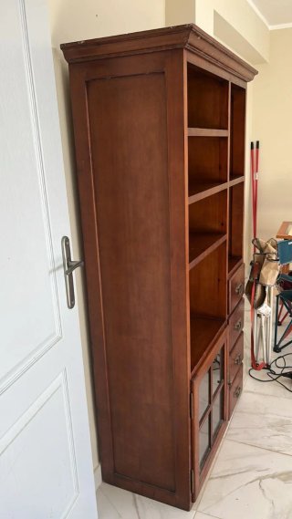 SE REGALA MUEBLE SALÓN MADERA. PTO. SANTA MARÍA
