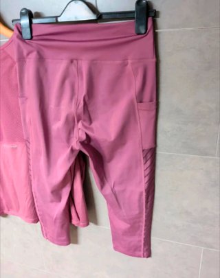 Conjunto deportivo mujer rosa
