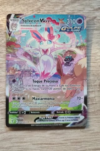 Sylveon VMAX Pokémon TCG Carta