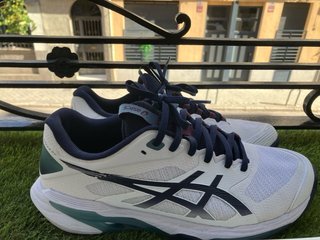 Zapatillas Padel Asics Blancas y Verdes