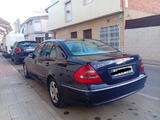 Mercedes-Benz Clase E 2004