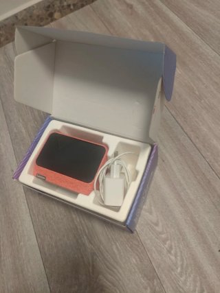 Lenovo Smart Clock Essential rojo