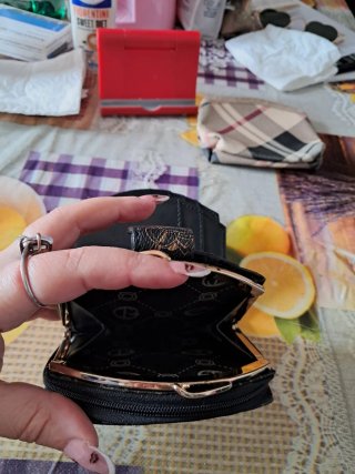 Portafoglio Giulia Pieralli donna nero oro