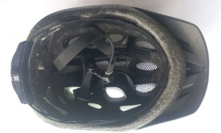 Casco y guantes bici niños