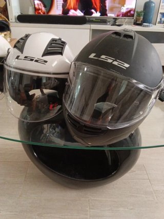 Lote 3 cascos de moto LS2 y Unik