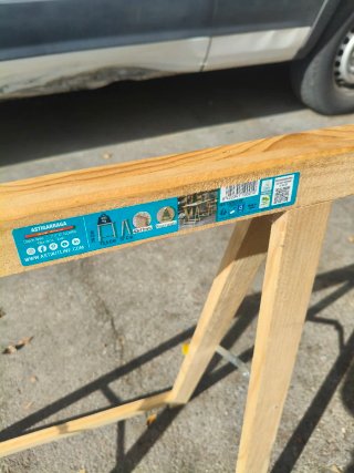 Caballetes de madera (2 unidades)