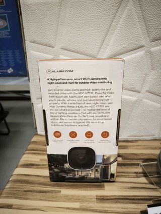 Cámara Exterior Alarm.com V723X