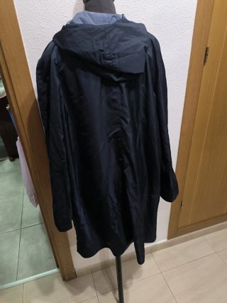Gabardina mujer azul con capucha