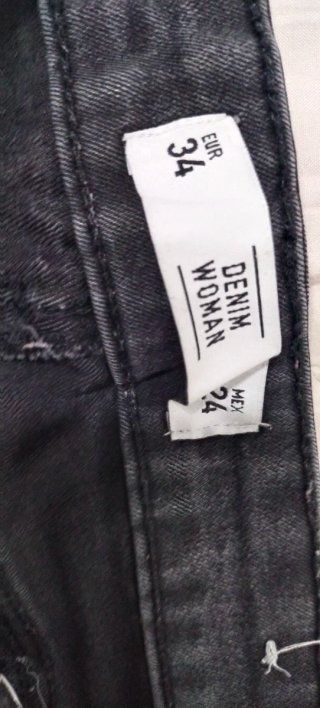 Pantalones vaqueros negros talla 34