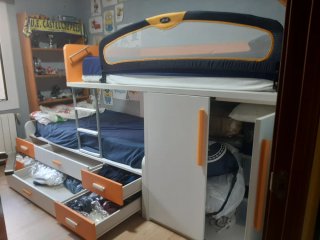 Cama tren con armario y cajones