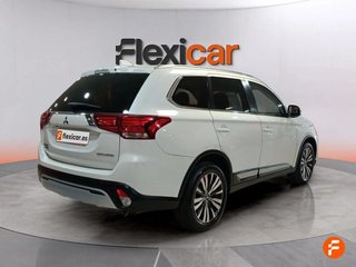 Mitsubishi Outlander 200 MPI Motion CVT 2WD 7 Plazas
