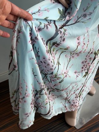 Vestido largo floral azul y rosa