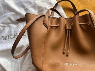 Bolso Michael Kors Marrón Multiusos