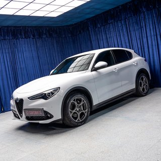 Alfa Romeo Stelvio 2022