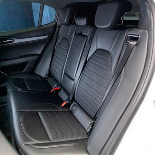 Alfa Romeo Stelvio 2022