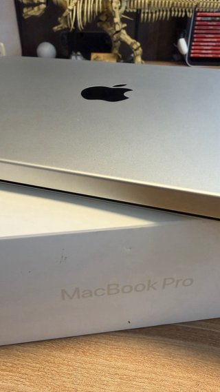 MacBook Pro 14” M3 16GB/512GB