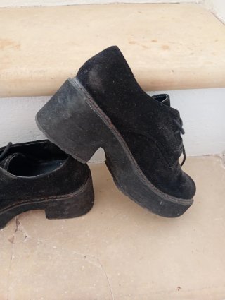 Zapatos negros de plataforma