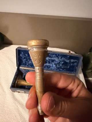 Trompeta Selmer DeVille con maletín