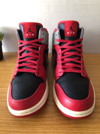 Zapatillas Air Jordan 1 Mid "Fire Red Cement"