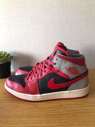 Zapatillas Air Jordan 1 Mid "Fire Red Cement"