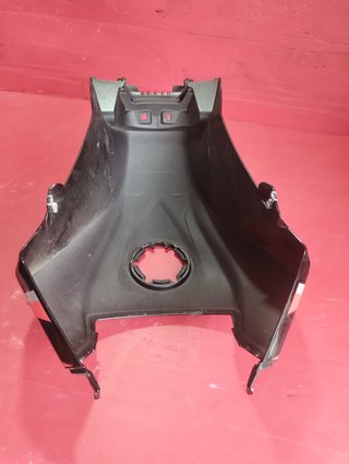 SCOCCA COPRI SERBATOIO BENZINA CARBURANTE APRILIA